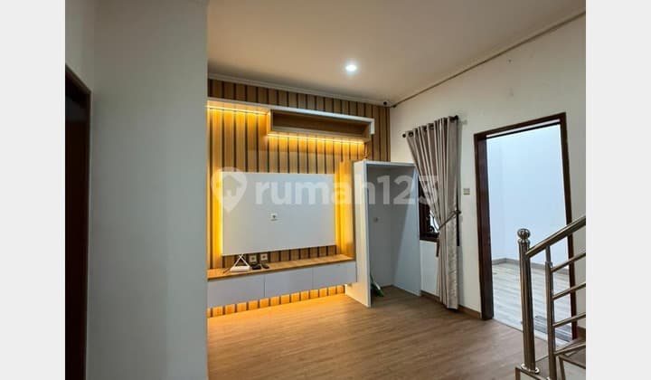 Dijual Rumah Strategis Siap Huni Puri Jakarta Barat, bisa KPR