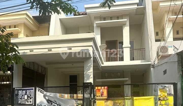 Rumah Siap Huni Taman Ratu Harga Nego S H M