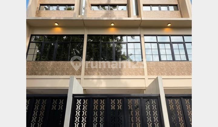 Dijual Rumah Brand New Tanjung Duren 4 Lantai SHM Dekat Akses Tol