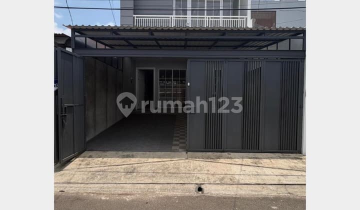 Jual Rumah Baru Modern Sunrise Garden 2.5 Lantai 4 KT Dekat Toll