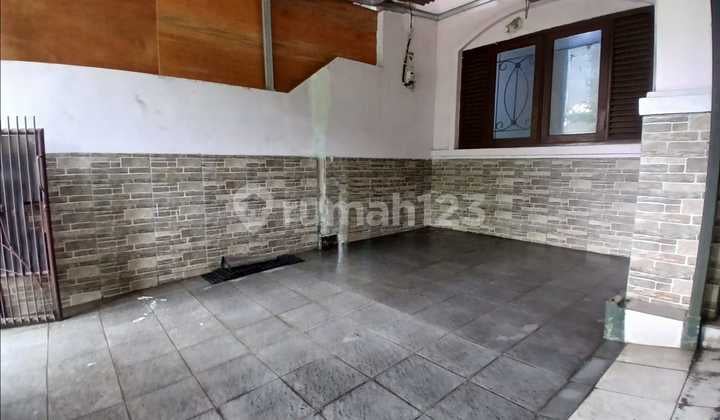 Rumah Asri 1 Lantai, Graha Bintaro, Dekat Cbd, Dekat Tol, Dekat KRL