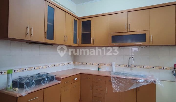 Rumah Siap Huni Taman Royal 2, Rumah 1 Lantai, Ada di Lingkungan Islami Dekat Tol, KRL, Bandara