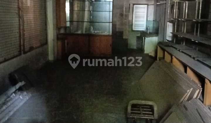 For Sale Shop House on Waspada Street, Near City Center & North Surabaya Shopping Area