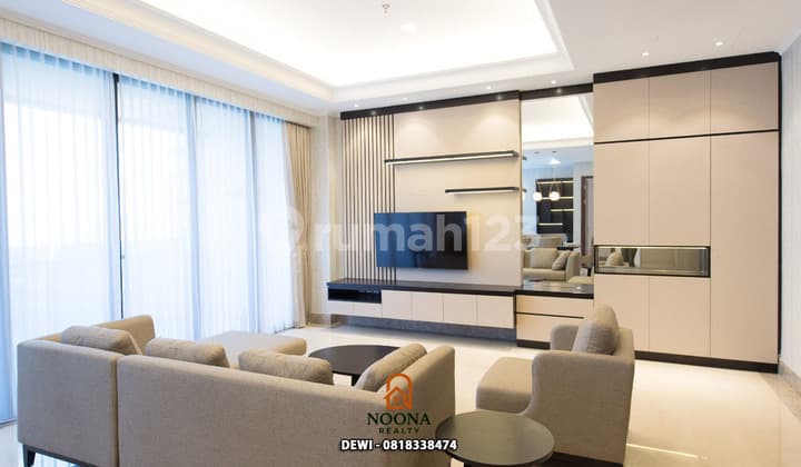 Rent District 8 Senopati Apartment 3 Bedroom Furnished Good