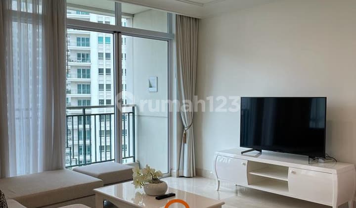 Sewa Apartemen Pakubuwono View 2 Bedroom Lantai Sedang Furnished