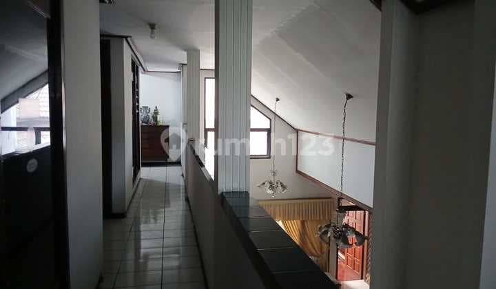 Rumah Dijual Area Kertomenanggal Surabaya