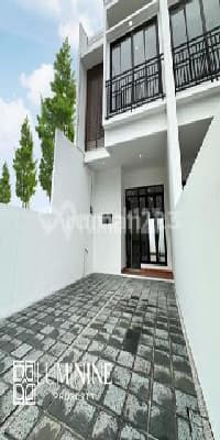 Dijual Rumah Baru di Pondok Cabe