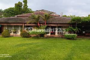Dijual Sebuah Villa di Cipayung, Mega Mendung, Bogor