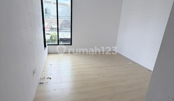 Paling Murah! Rumah Akses Strategis di Antapani, Bandung