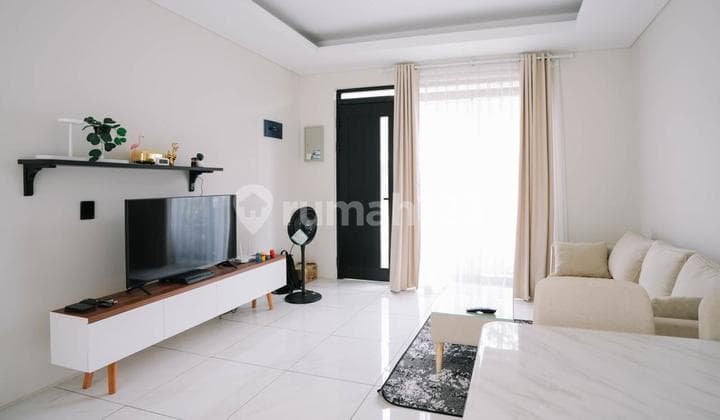 Best Deal! Rumah Full Furnished di Kota Baru Parahyangan