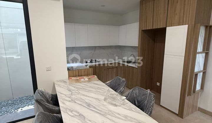 Tanakayu BSD 3 Lantai Fully Furnished Siap Huni