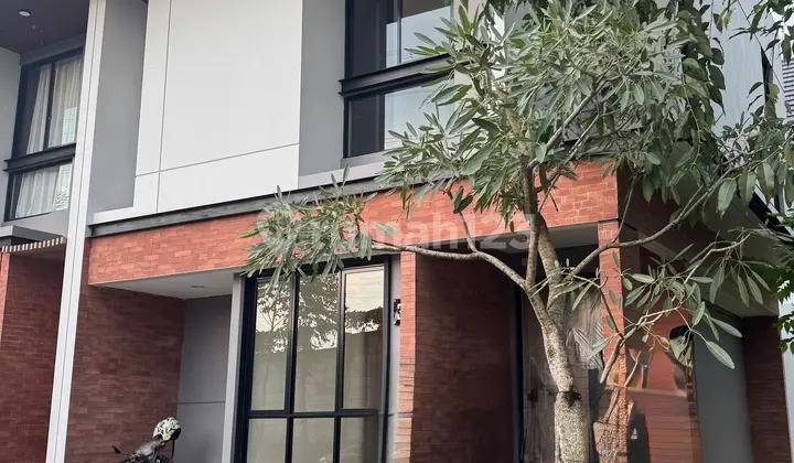 Free PPN 100% Corner House Ready to Move In Semi Furnished Near Pamulang Toll