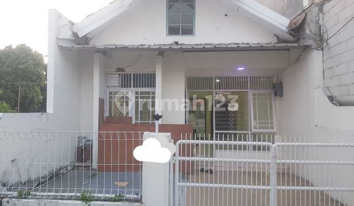 Rumah di Permata Harapan Baru Kota Harapan Indah Bekasi