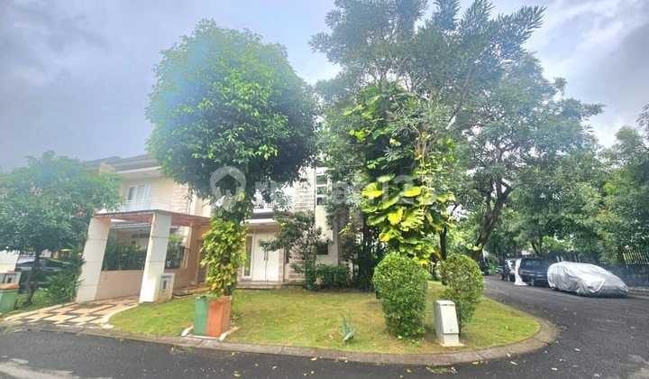 Rumah Hook di Cluster Magnia Summarecon Bekasi