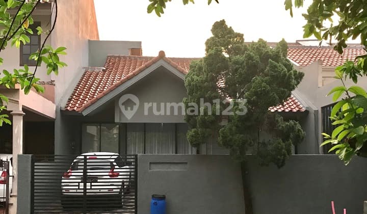 Rumah Perumahan Palem Semi Dalam Komplek Asri