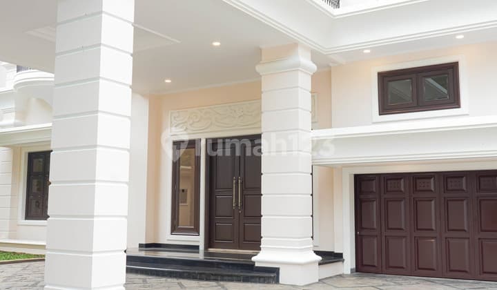 Rumah Mewah 2 Lantai di Adhyaksa Kawasan Elite Jakarta Selatan