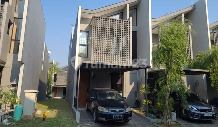 Dijual Rumah Full Furnished Dikawasan Grand Wisata