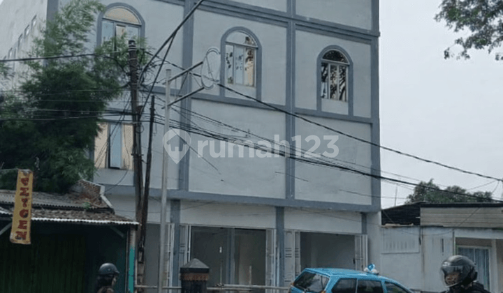 Disewakan Ruko Bangunan Baru Dijalan Raya Jakarta Bogor Km28