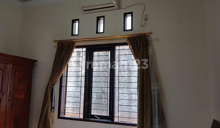 Disewakan Rumah Luas dan Lebar di Grand Depok City