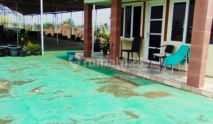 Dijual Bangunan 3 Lantai untuk Usaha Dijamin Ramai