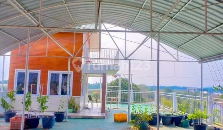 Miliki Segera Bangunan 3 Lantai Cocok untuk Usaha Maupun Kantor