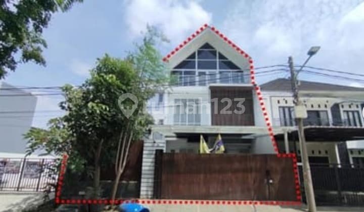 Rumah 2 Lantai SHM di Cilincing Bagus
