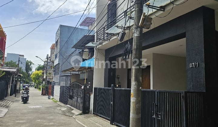 Rumah di Komplek Dki Sunter Agung