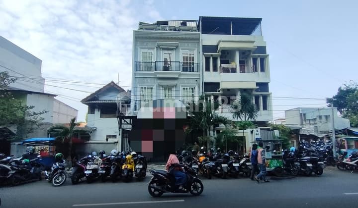 Ruko Komersial Apron Timur Kemayoran Dijual Lelang