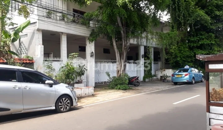 Rumah Lokasi Premium SHM