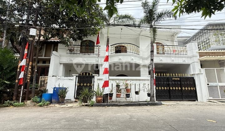 Dijual Rumah Lt.134m2 di Cilingcing