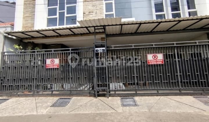 Dijual Rumah Bagus di Setiabudi Jakarta Selatan