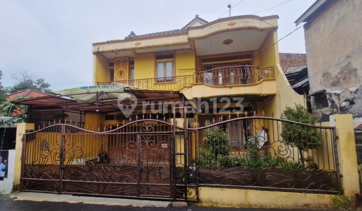 Rumah Lelang di Lenteng Agung, Jakarta Selatan