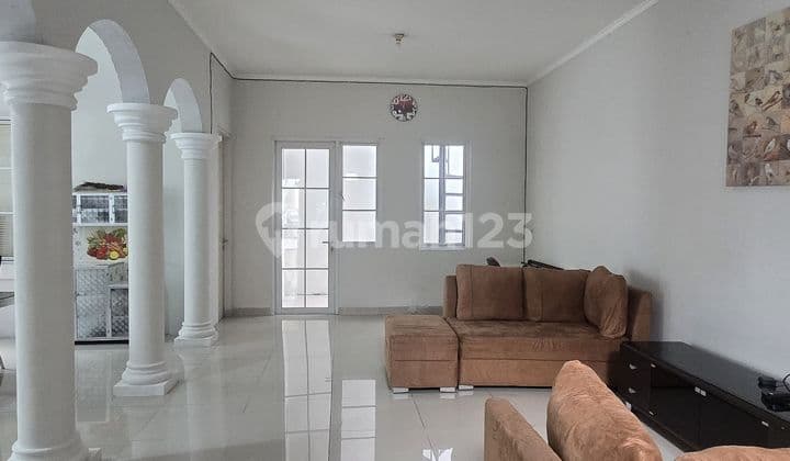 Siap Huni, Rumah, 2 Lantai, di Alicante