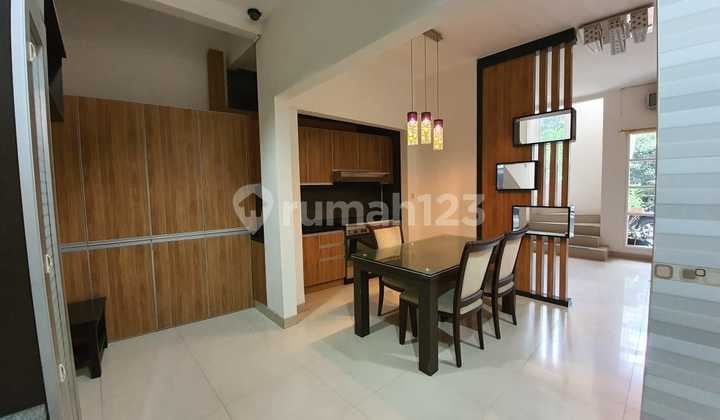 Full Furnished, Rumah, 2 Lantai, Siap Huni, di Fluorite Barat