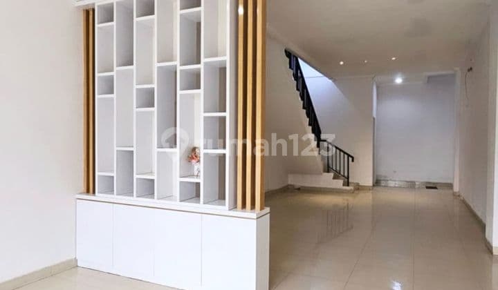 Siap Huni, Ruko, 4 Lantai, di Fresh Market Green Lake City