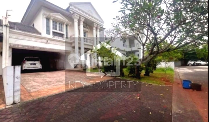 Dekat Akses Tol Rumah Dua Lantai di Jual di Legenda Wisata Cibubur