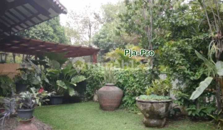 Dekat Akses Tol Dijual Rumah Hook di Lebak Bulus Jakarta Selatan