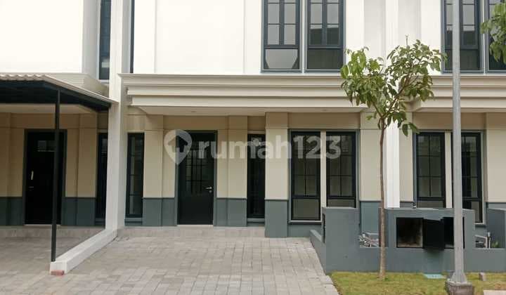 Di Jual Rumah,Di Perum Dian Istana Blok F8 No 43 Kel. : Wiyung Kec. : Wiyung Kab : Surabaya