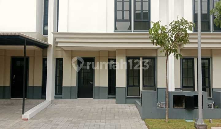 Di Jual Rumah,Di Perum Dian Istana Blok F8 No 43 Kel. : Wiyung Kec. : Wiyung Kab : Surabaya