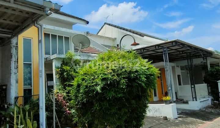 Di Jual Rumah,Di Perum Wisata Semanggi Blok J No 12, Kel. : Wonorejo Kec. : Rungkut Kab : Surabaya