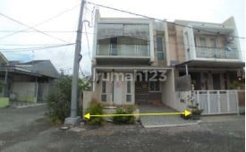 Di Jual Rumah,Di Perum The Menganti Blok 1 No 2 Kel. : Hulaan Kec. : Menganti Kab : Gresik