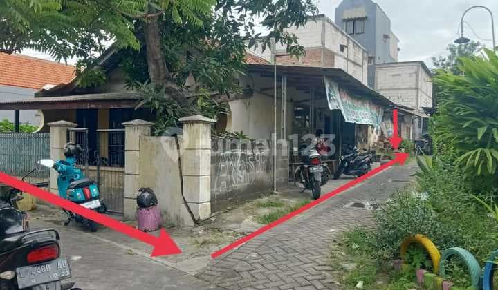 Di Jual Rumah,Di Jalan Panglima Sudirman Gang 2 No 32 Kelurahan Sidokumpul Gresik
