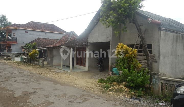 Di Jual Rumah,Di Kel. : Sambeng Kec. : Tenggiring Kab : Lamongan
