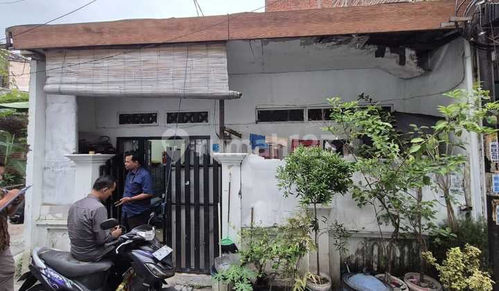 Di Jual Rumah,Di Jln : Setro Baru Utara Iii/52 Kel. : Dukuh Setro Kec. : Tambaksari Kab : Surabaya