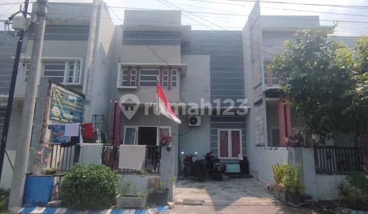 Di Jual Rumah,Di Perum De Java Griya Blok Kav A No 15 Kel. : Krangbong Kec. : Gedangan Kab : Sidoarjo