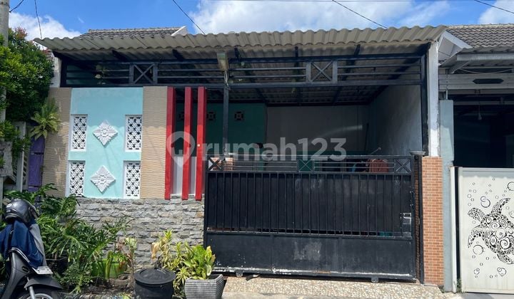 Di Jual Rumah,Di Perum Pondok Nirwana Anggaswangi Blok H No 18 Kel. : Anggaswangi Kec. : Sukodono Kab : Sidoarjo
