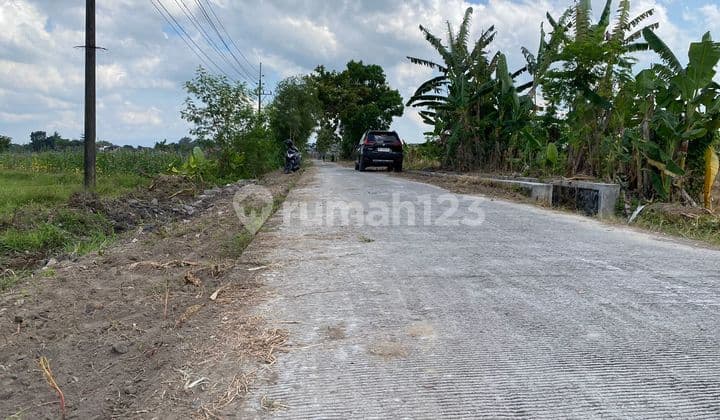 Tanah Sidoarum, Barat Al-Azhar Yogyakarta