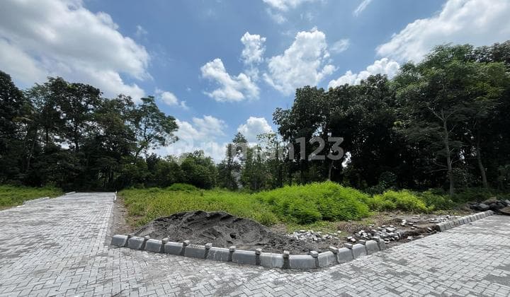 Tanah SHM Jogja Strategis Dekat Pasar Prambanan