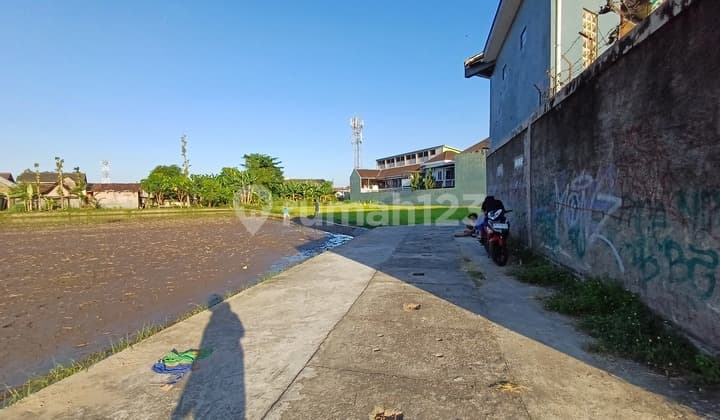 Investasi Tanah Jogja Tinggal 2 Kavling Selatan Ambarukmo Plaza