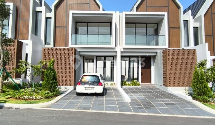 Dijual Rumah Gandeng(2Unit Gandeng) di Summarecon Bogor Cluster Pine Wood